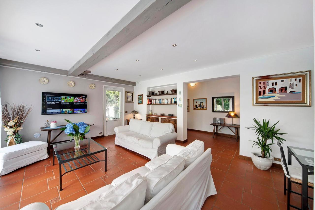 Luxury Country House Domaso Buitenkant foto