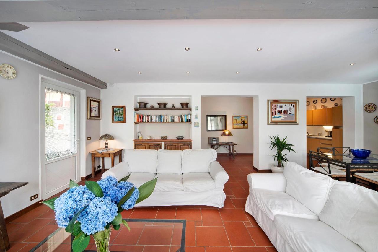 Luxury Country House Domaso Buitenkant foto